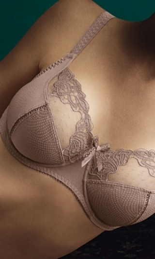 Erin by Empreinte